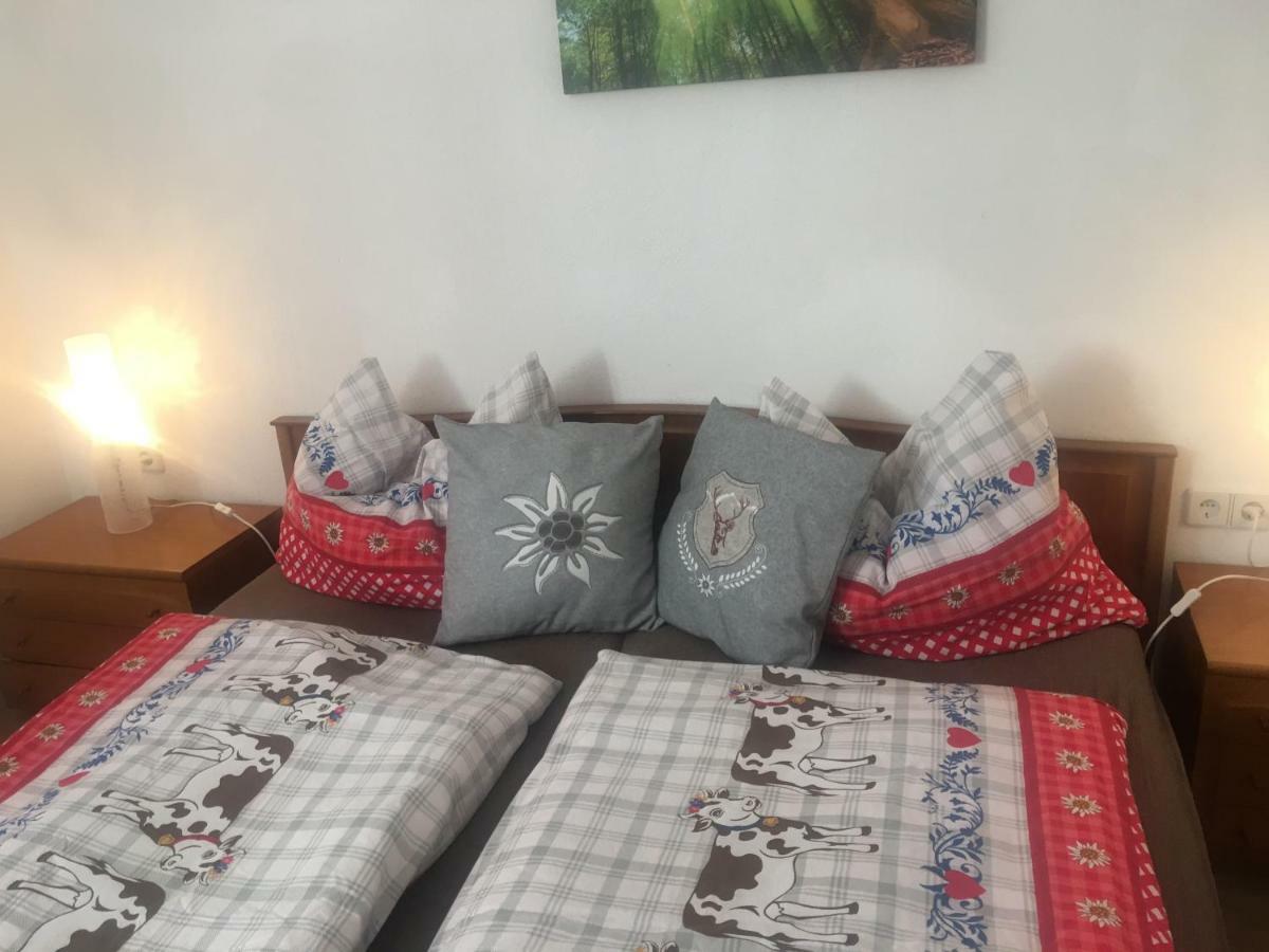 Luxusappartement Zell am Moos Buitenkant foto